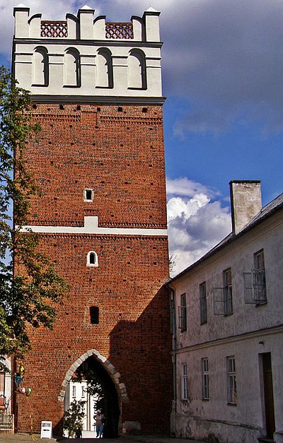 brama Opatowska w Sandomierzu